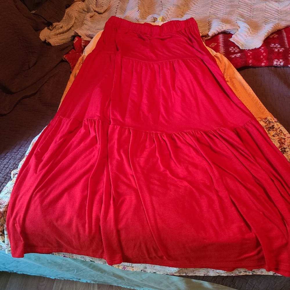 Lularoe maxi red size small